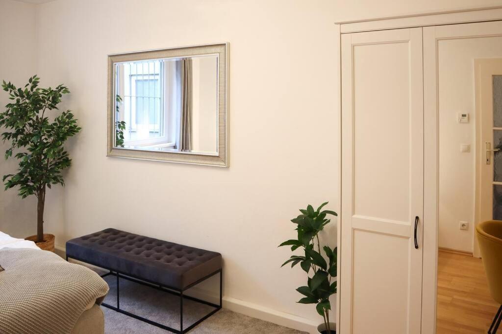 Charming, Modern & Spacious Apartment เวียนนา ภายนอก รูปภาพ